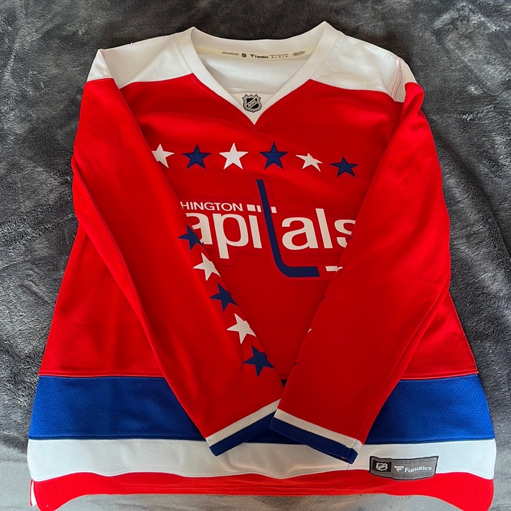 capitals jersey!